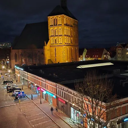 Heart Of With Terrace & Old Town View Lägenhet Kołobrzeg